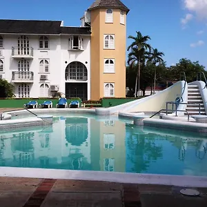 Castle At Sandcastles *** Ocho Rios